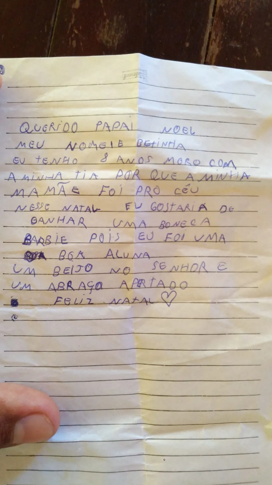 Embora curta, a cartinha emocionou funcionários da escola, em Aquiraz