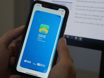 celular aberto no app do sine