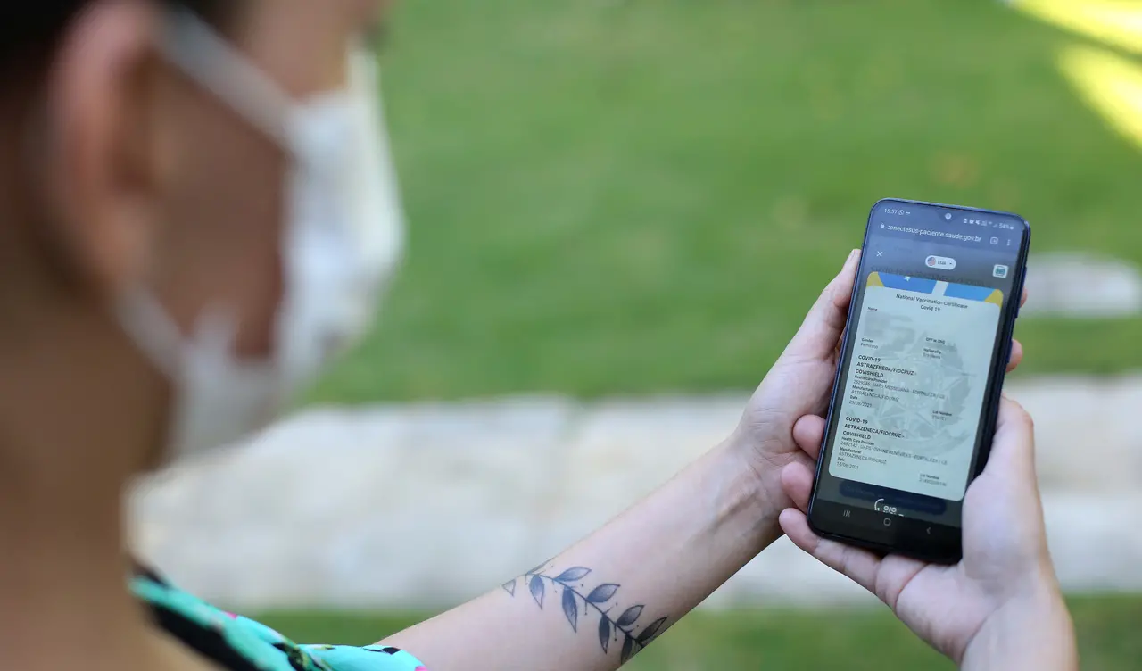 Comprovante da vacinação pode ser gerado no app 