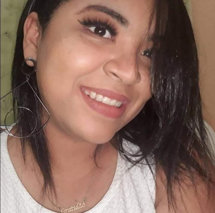 Amanda Borges guarda histórias de frustração com a brincadeira de confraternização desde a infância