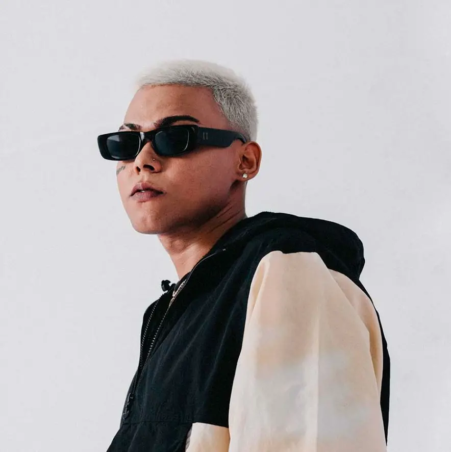 West Reis teve uma composição sua regravada pelo artista João Gomes. O single “Mete o Block Nele” já soma mais de já soma 42 milhões de visualizações