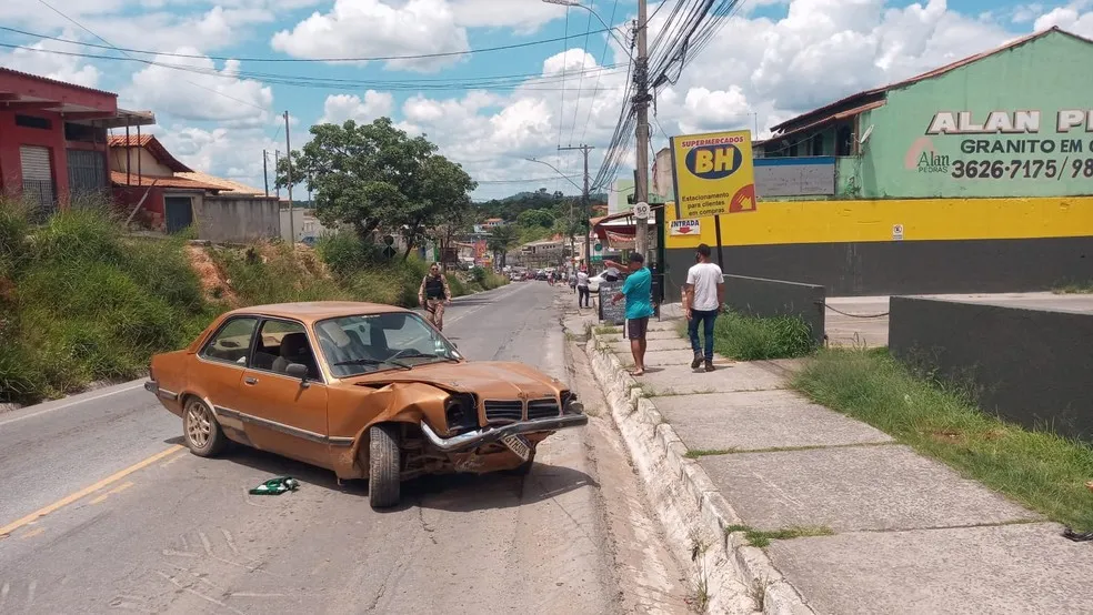 Chevette causa acidente grave na Região Metropolitana de Belo Horizonte