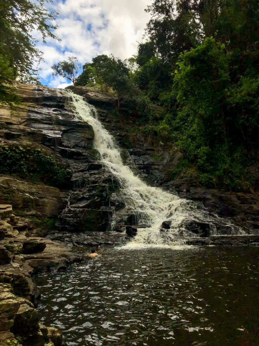 Guaramiranga também é conhecida pelas riquezas naturais com trilhas e cachoeiras