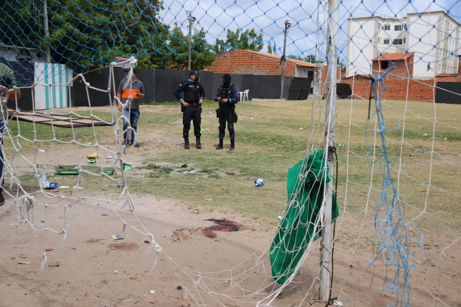 Cinco pessoas foram mortas a tiros no Campo do Alecrim, na madrugada do dia 25 de dezembro