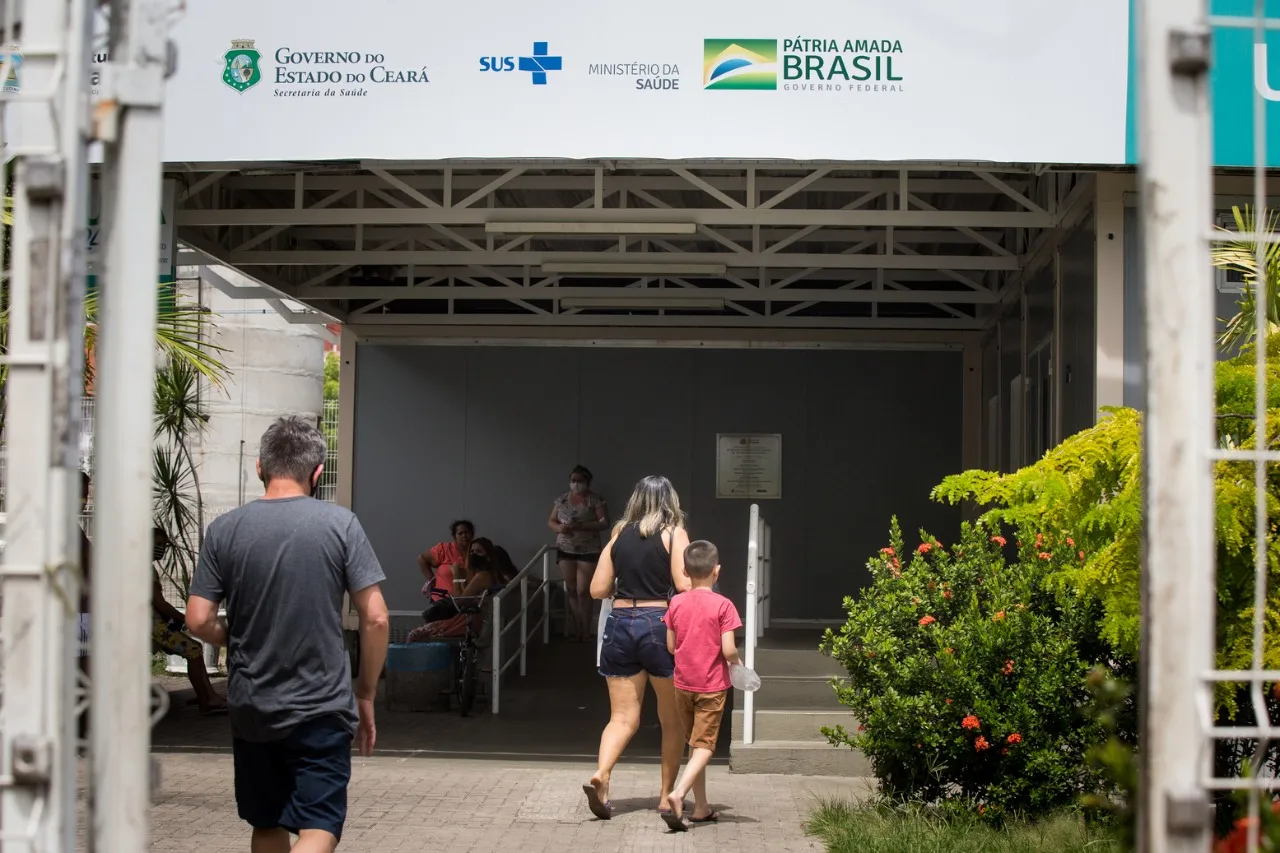 População relata procura intensa por unidades de saúde devido às síndromes gripais