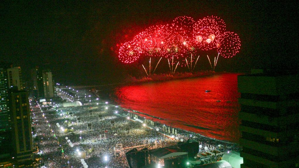 Fogos de artifício barulhentos estão proibidos em Fortaleza