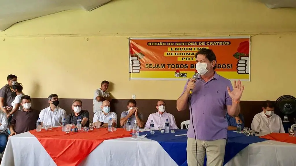 Cid Gomes em um dos encontros regionais do PDT em 2021