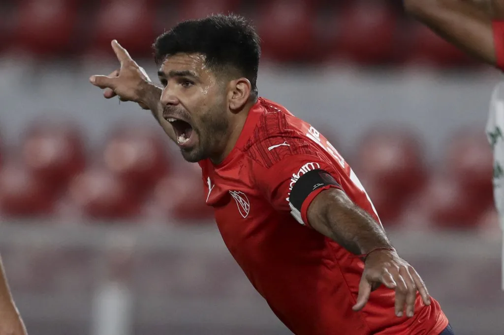 O atacante Silvio Romero é um dos principais destaques do Independiente, da Argentina