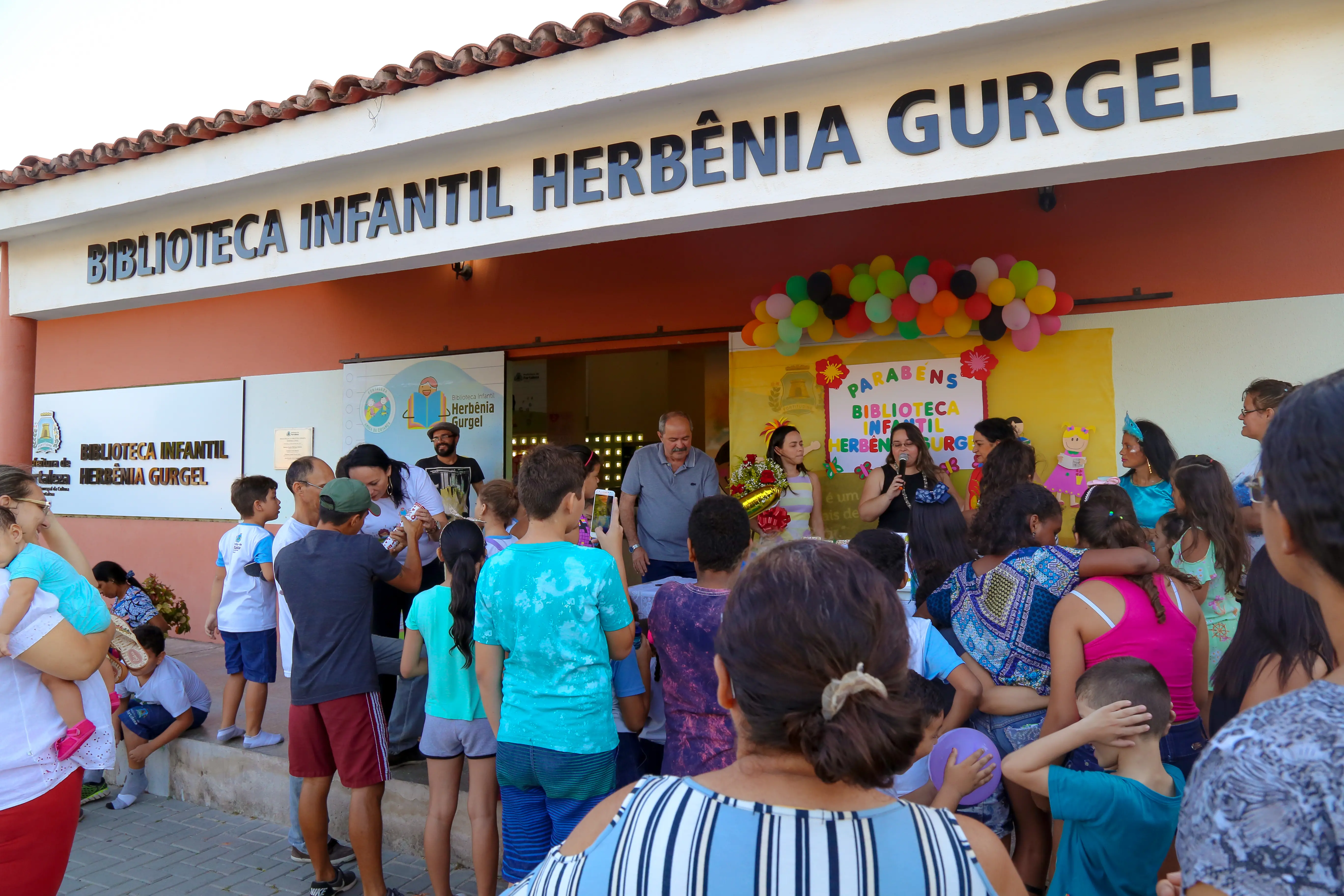 Localizada no Conjunto Ceará, o equipamento tem grande impacto e sucesso na região