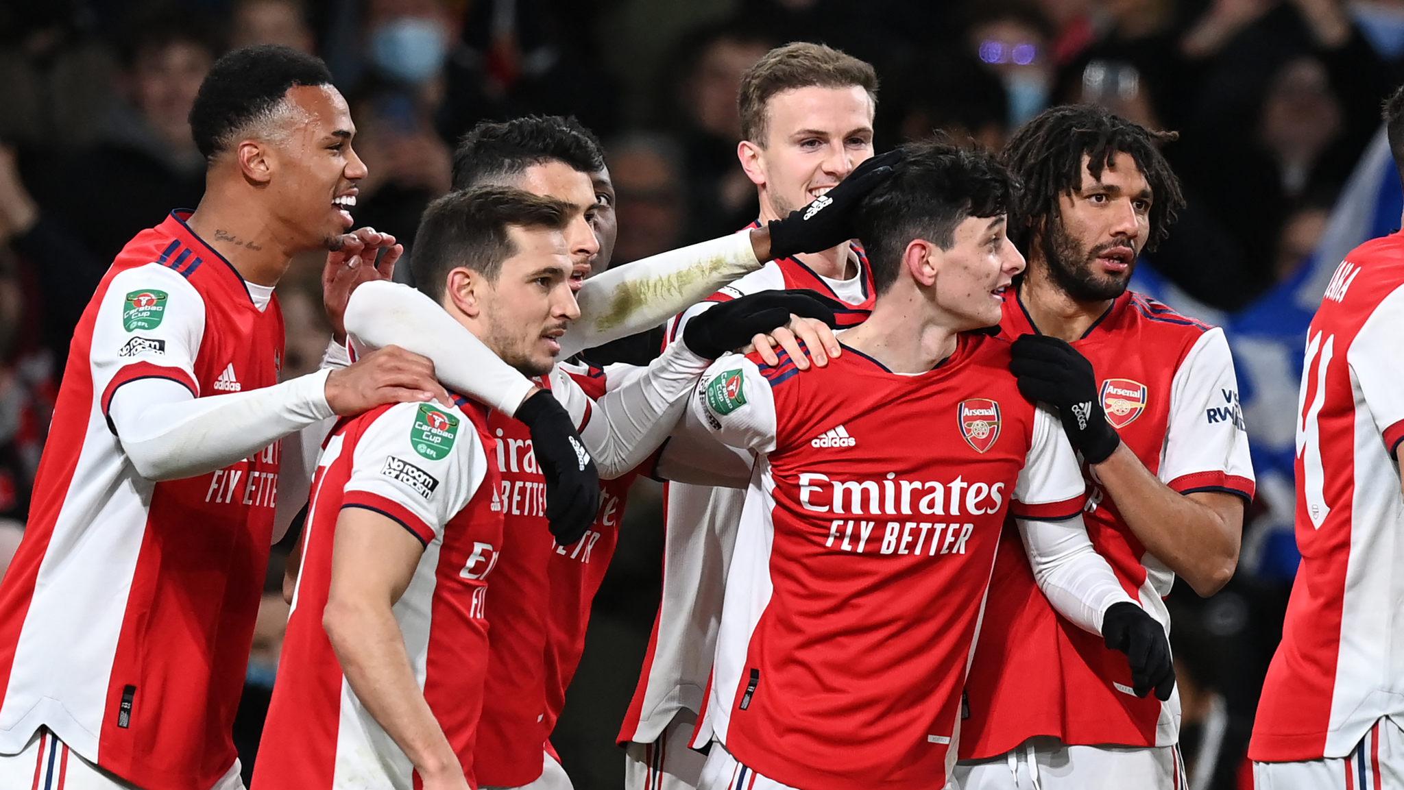 Arsenal e Luton Town protagonizam jogo cheio de golos