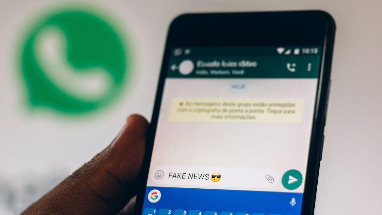 Mensagem de fake news no Whatsapp