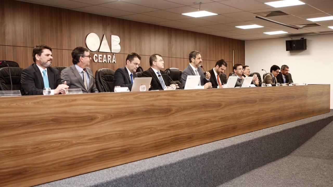 Conselho da OAB-Ceará reunido