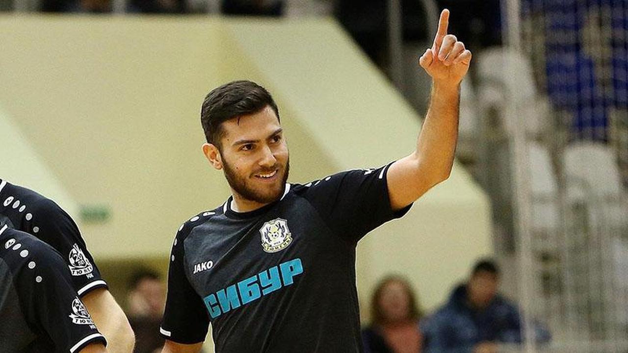 Destaque na Europa, Bruno Taffy celebra chance na seleção brasileira de  futsal: Maior sonho, Aguanambi-282