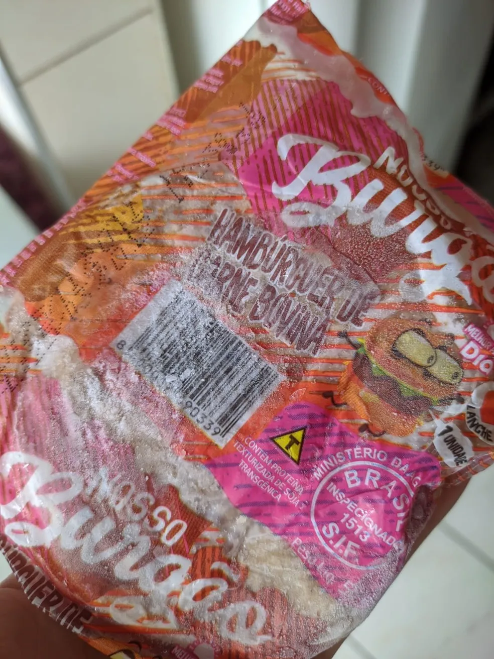 O congelado, da marca Nosso Burguer, foi comprado esta semana