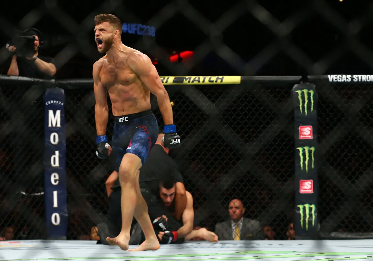 Imagem da notícia UFC Vegas 46: veja card, horário e onde assistir 