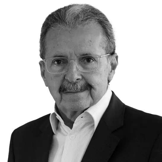 Foto frontal Egídio Serpa