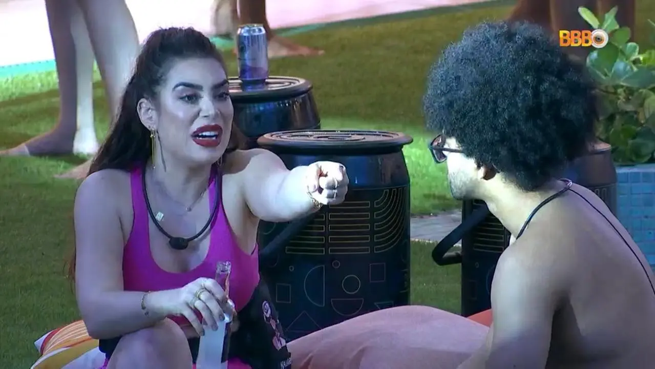 Naiara Azevedo no primeiro dia do BBB 22