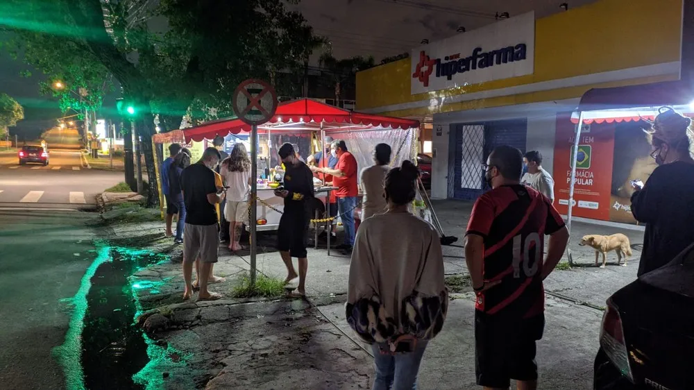 Barraca de Marcão ficou cheia de clientes após live de Casemiro