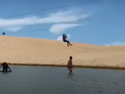 Imagem da notícia: Corpo de Bombeiros interdita tirolesa que se rompeu e derrubou turista em Camocim