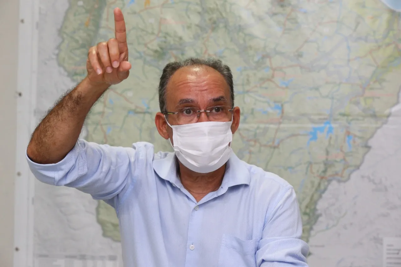Francisco Teixeira considera o modelo de gestão hídrica do Ceará como 