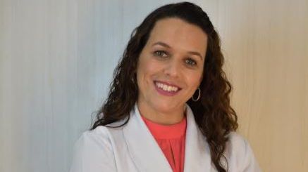 Lilian Serio é médica ginecologista e especialista em medicina reprodutiva