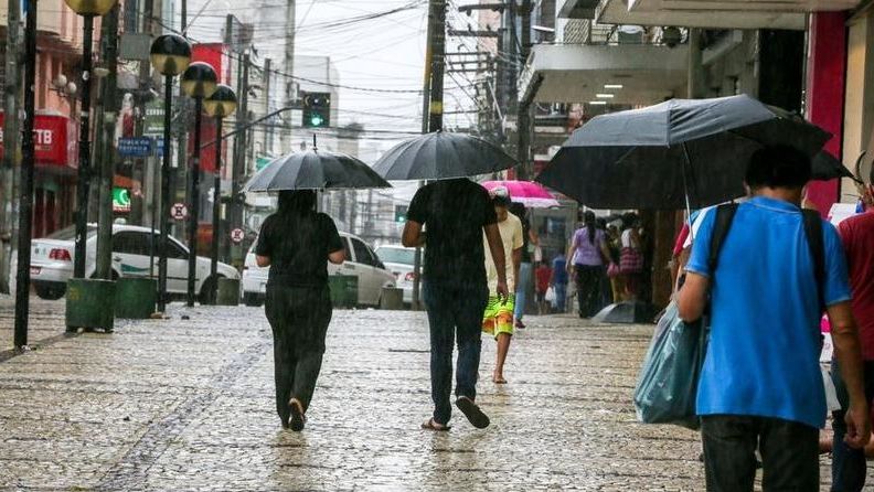 Ceará registra chuva em 29 municípios
