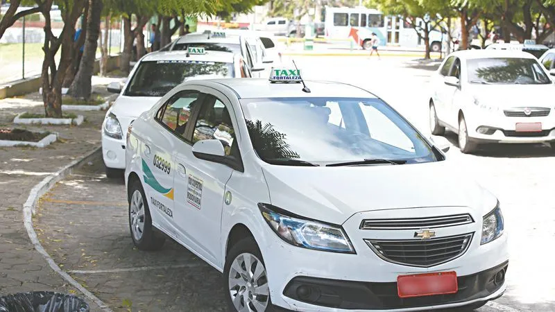 Preços de táxis em Fortaleza seguem tabela prestabelecida pela Prefeitura