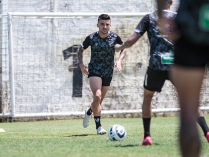 Victor Luis em treinamento pelo Ceará