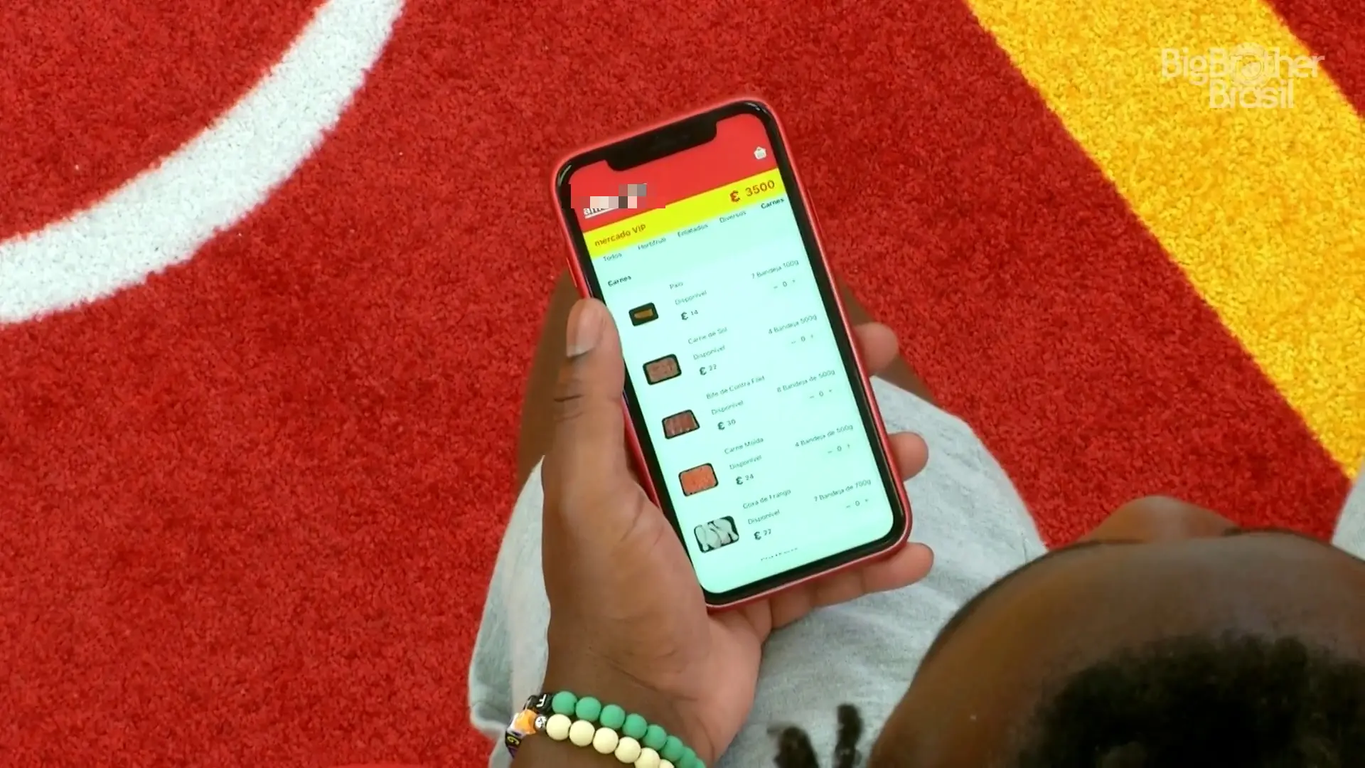 Aplicativo funciona como um plataforma de compras da vida real