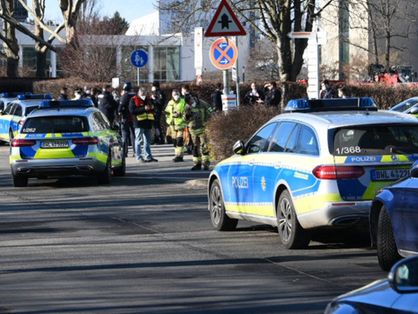 movimentação em rua da alemanha após ataque em universidade