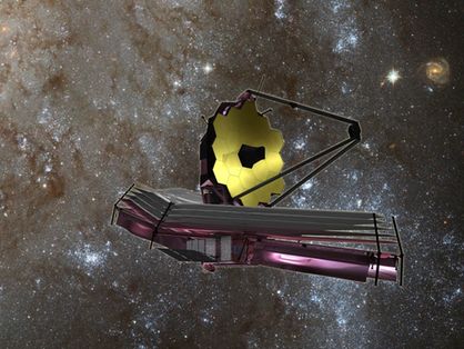 imagem do telescópio James Webb no espaço