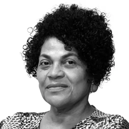 Foto frontal Zelma Madeira