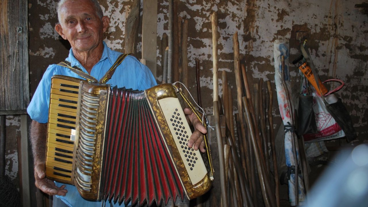 Chiquinho Menezes tocava vários instrumentos, mas era isento de vaidade: 