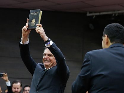 Entre os principais motivos de viagem de Bolsonaro no mandato estão cultos religiosos