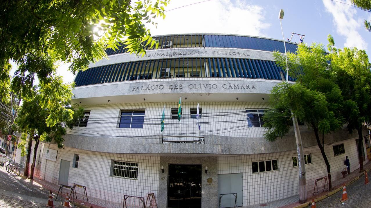 Fachada do Tribunal Regional Eleitoral do Ceará