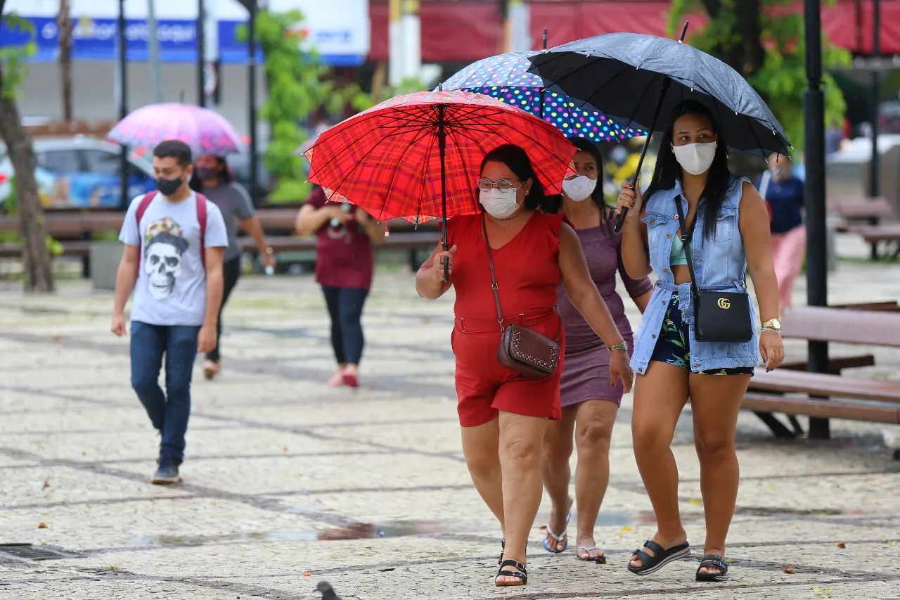 Para o próximo trimestre, a previsão é de 40% de chance de chuvas acima da média, aponta a Funceme