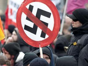 Protesto contra neonazistas na Alemanha