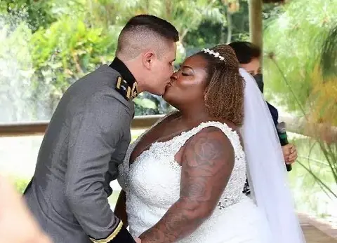 Casamento de cantora de funk aconteceu no Rio de Janeiro