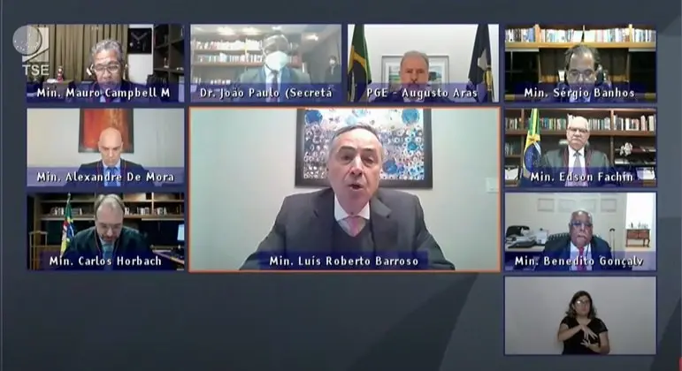 ministro barroso critica bolsonaro