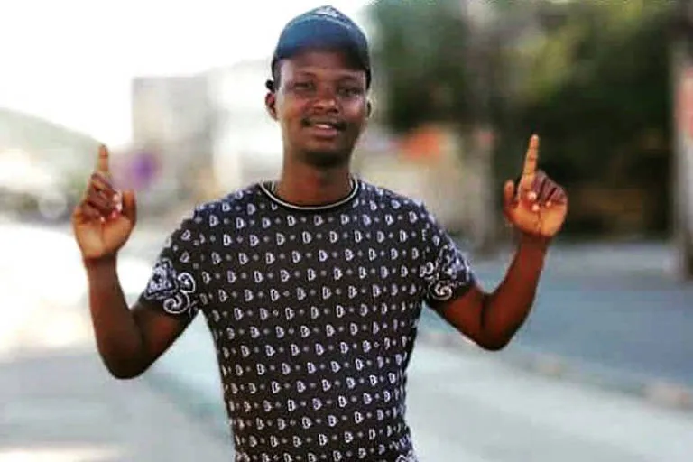 Congolês Moïse Kabagambe foi morto a pauladas em quiosque onde trabalhava no Rio de Janeiro