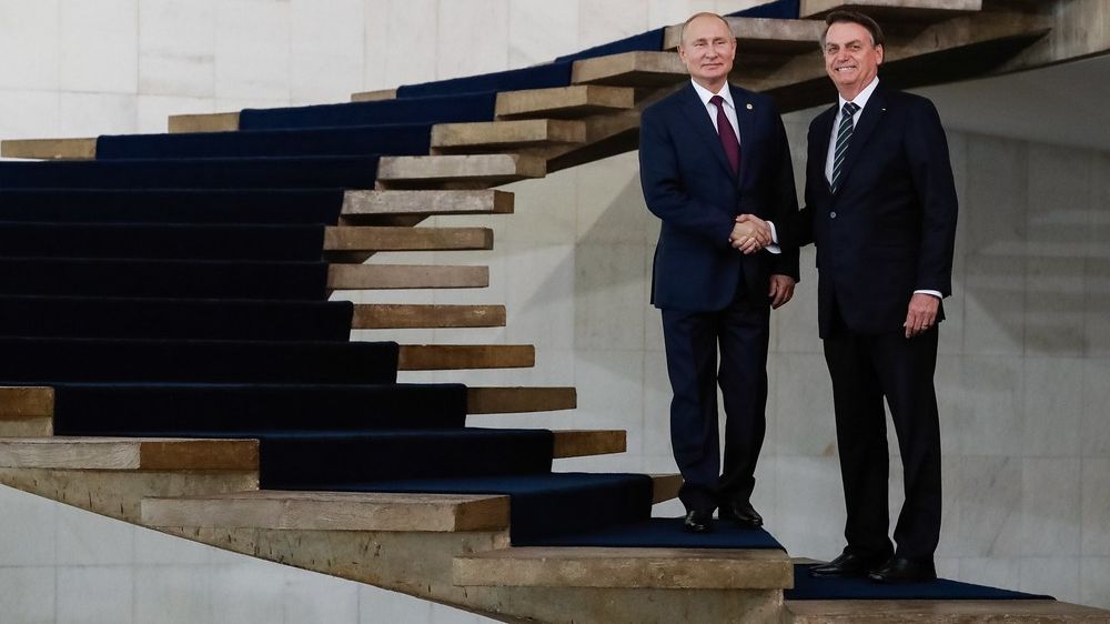 Bolsonaro viaja à Rússia em meio à tensão de guerra com a Ucrânia - PontoPoder - Diário do Nordeste