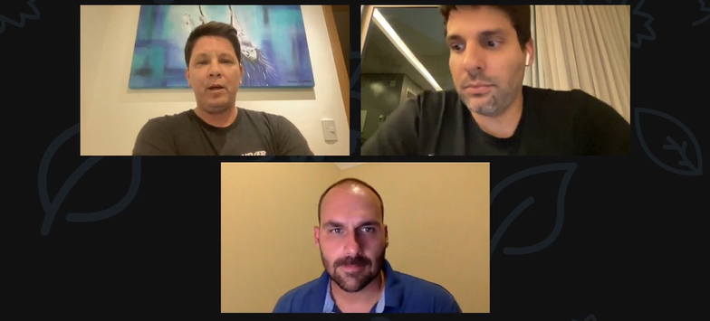 Print da live de Eduardo Bolsonaro e Mário Frias e André Porciúncula