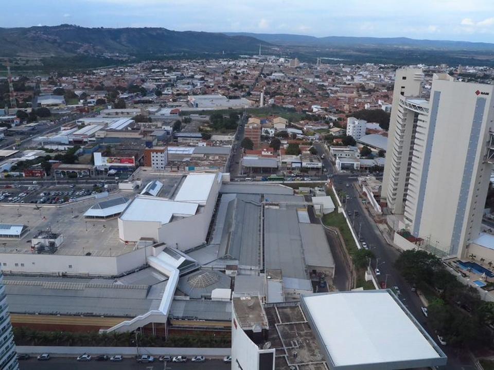 Companhia aérea cancela voo em Juazeiro do Norte devido ao mau tempo, Cariri