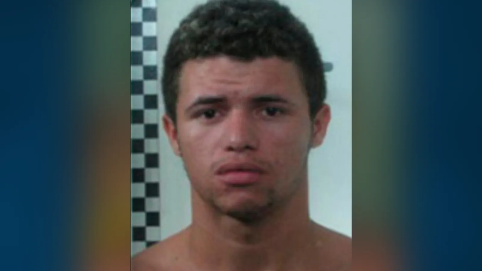 Ele possui passagens por crimes de homicídio, tráfico de drogas e porte ilegal de arma de fogo