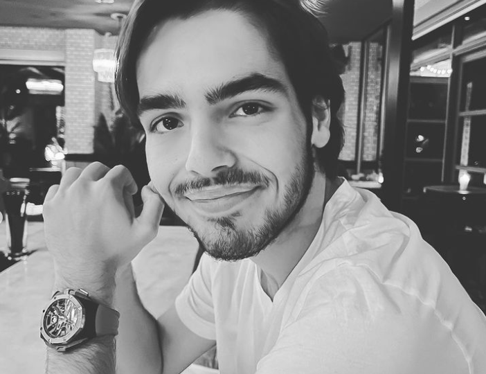 João Guilherme Silva com o relógio