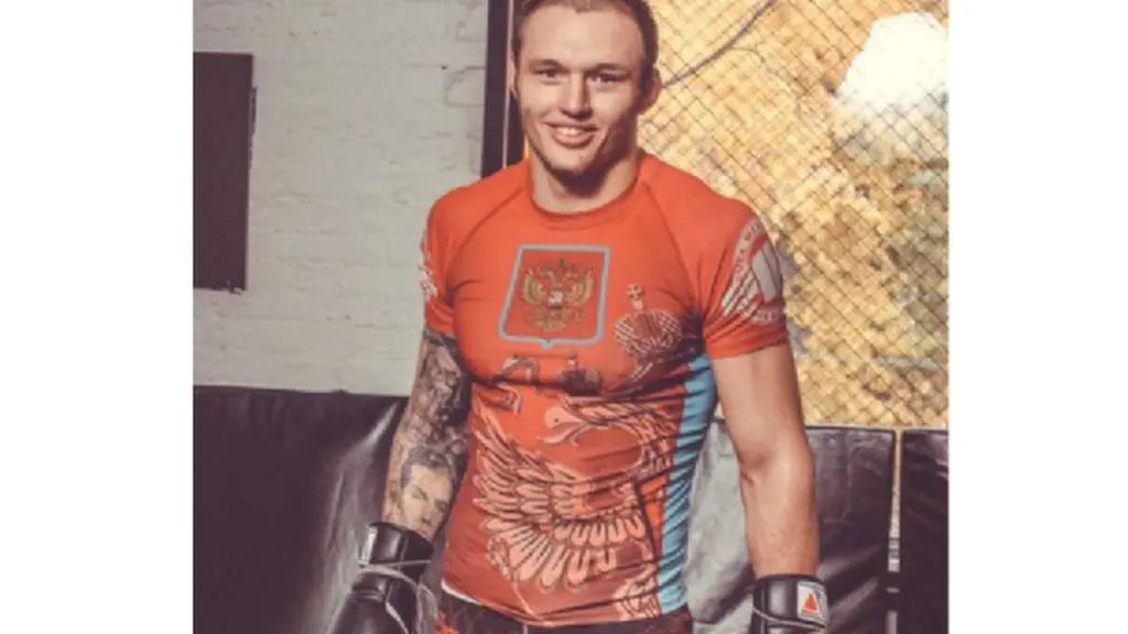Imagem da notícia Lutador de MMA da Ucrânia é torturado por neonazistas na Rússia, diz jornal
