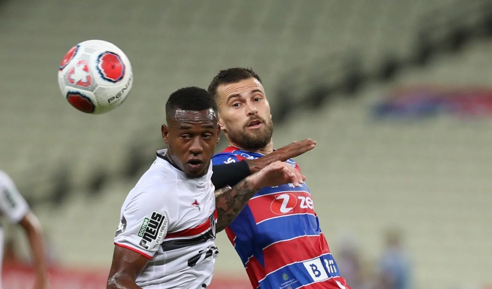 O Ferroviário marcou bem o Fortaleza, que em noite pouco inspirada, não conseguiu que seu jogo fluísse