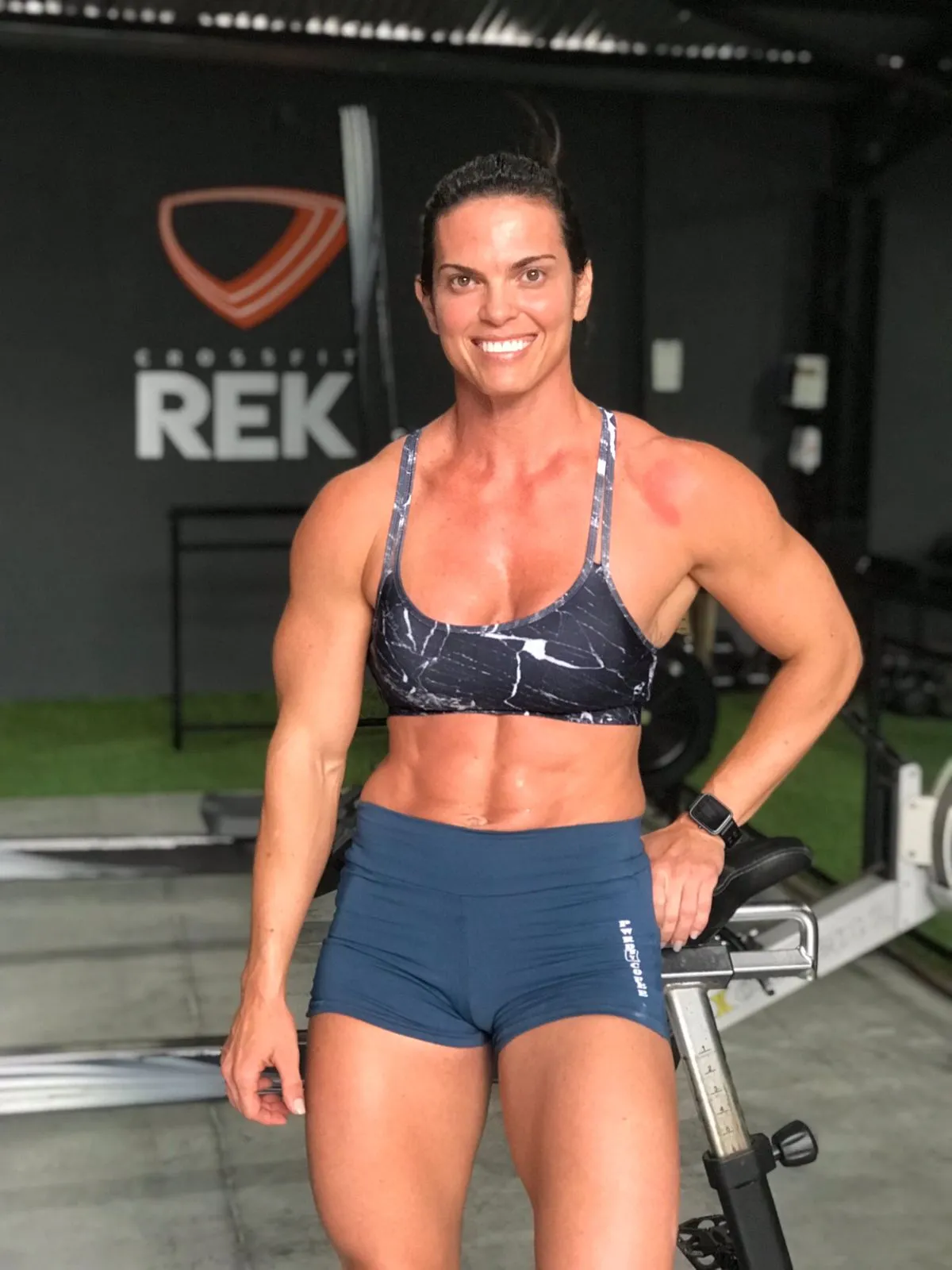 Karol Paiva é praticante de crossfit há cerca de 9 anos