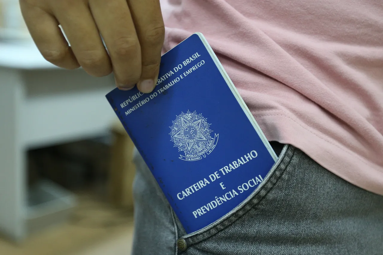 Legislação brasileira permite que carga horária seja reduzida