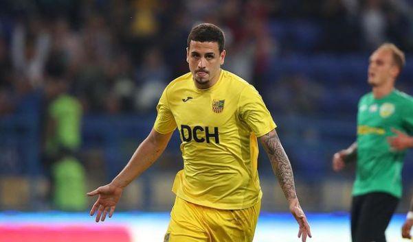 Especulado no Palmeiras, atacante Matheus Peixoto fecha com outro clube da Série A